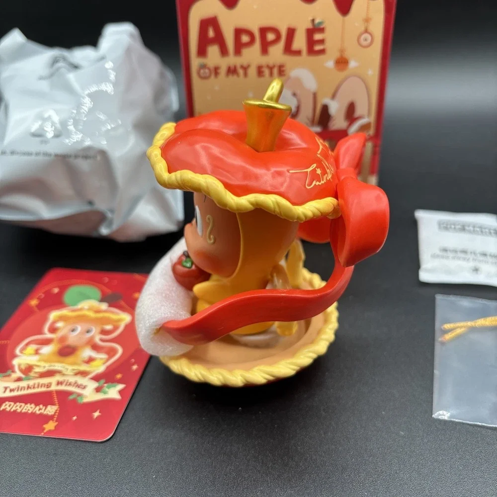 POP MART pop mart